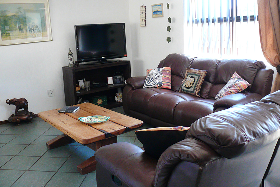 7 Bedroom Property for Sale in Bloubergrant Western Cape